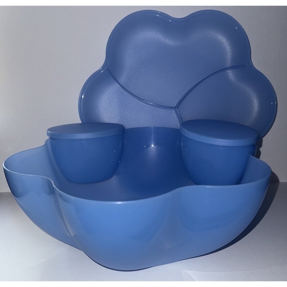 Tupperware Chip 'N Dip Bowl Set LNC, VGC Light Blue
